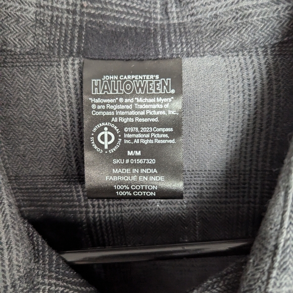 Michael Myers Halloween Ladies Flannel - Picture 3 of 4